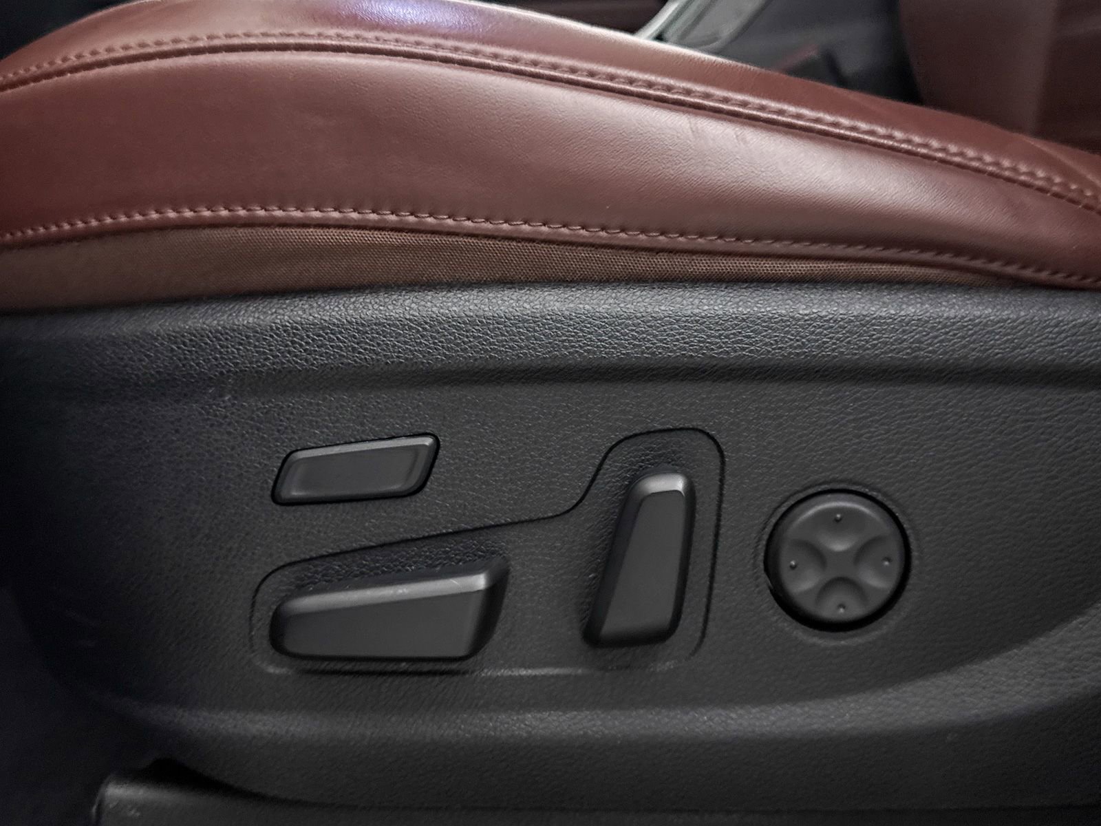 Certified 2024 Kia Telluride SX Prestige image 32