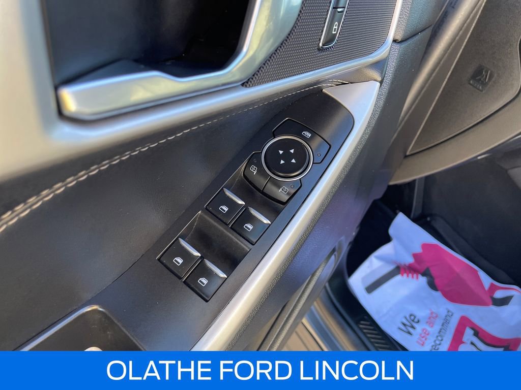 Certified 2023 Ford Explorer XLT image 20