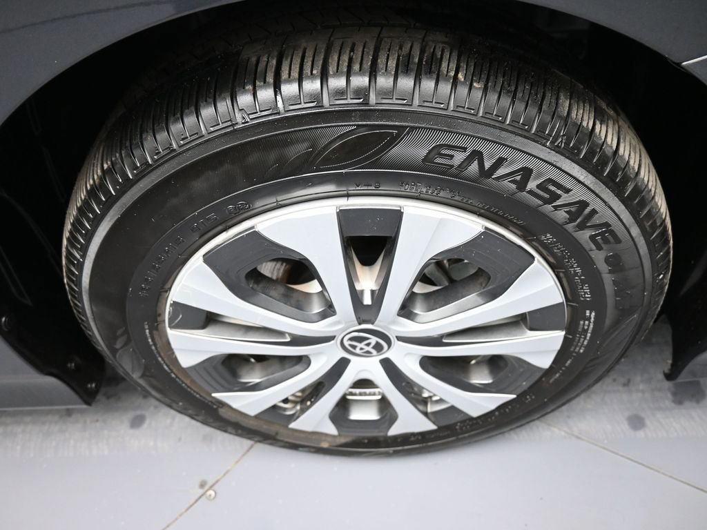 Certified 2022 Toyota Prius Prime XLE image 13