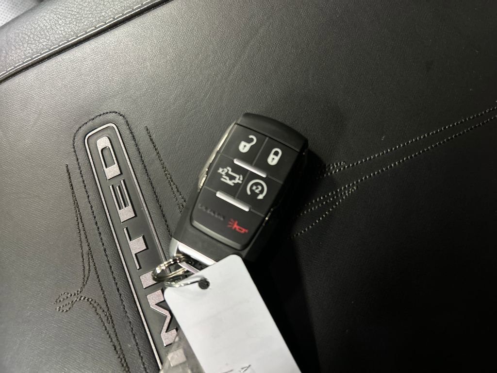 Used 2024 RAM 2500 Limited image 21