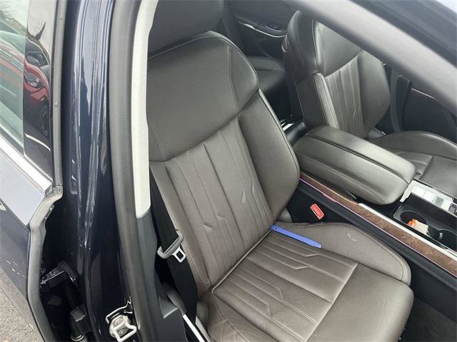 Used 2023 Audi A8 L 3.0T w/ Luxury Package image 26