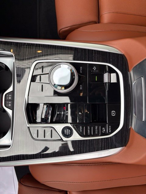 New 2027 BMW X7 M60i AWD/4WD image 12