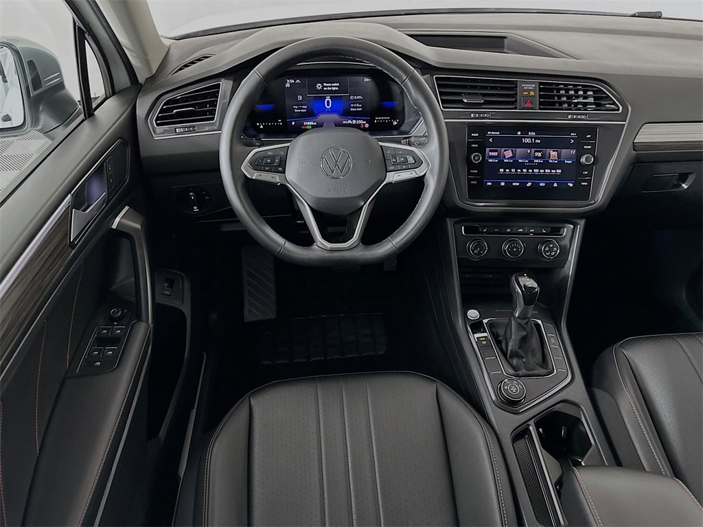 Used 2024 Volkswagen Tiguan Wolfsburg Edition image 22