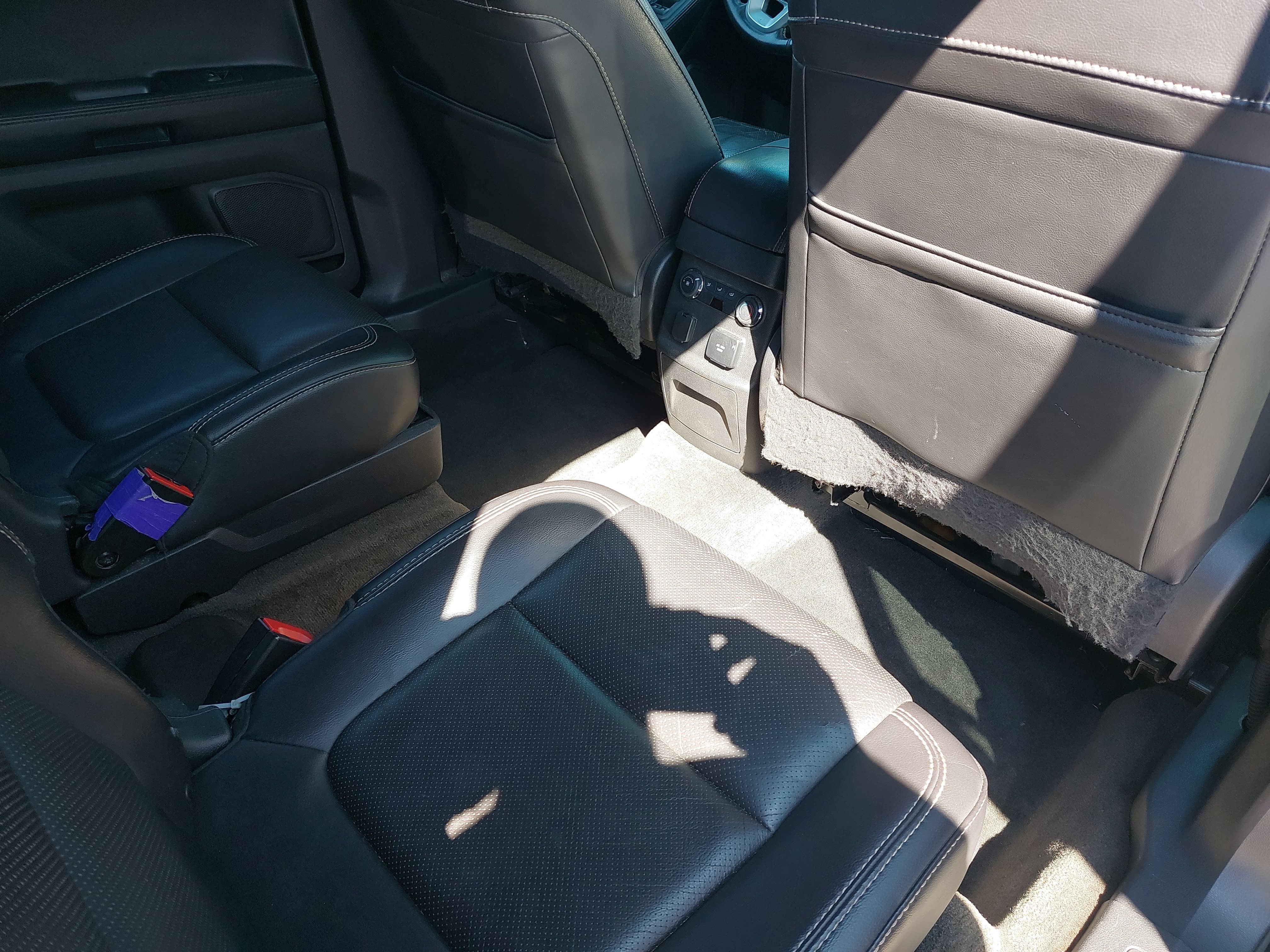 Used 2014 Ford Explorer Sport w/ Equipment Group 401A AWD/4WD image 11