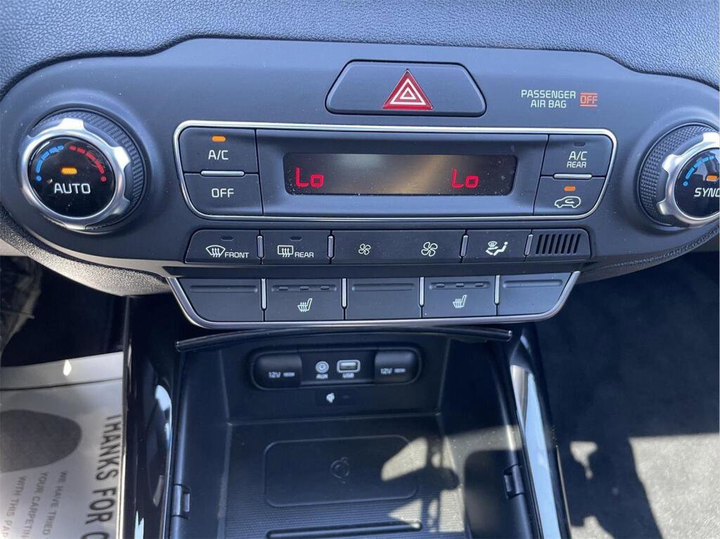 Used 2020 Kia Sorento SX AWD/4WD image 29
