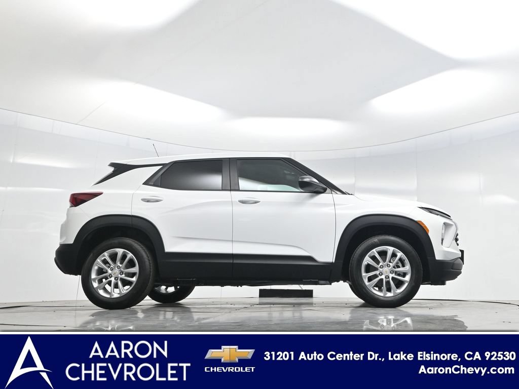 New 2026 Chevrolet TrailBlazer LS w/ LPO, Blackout Package AWD/4WD image 60