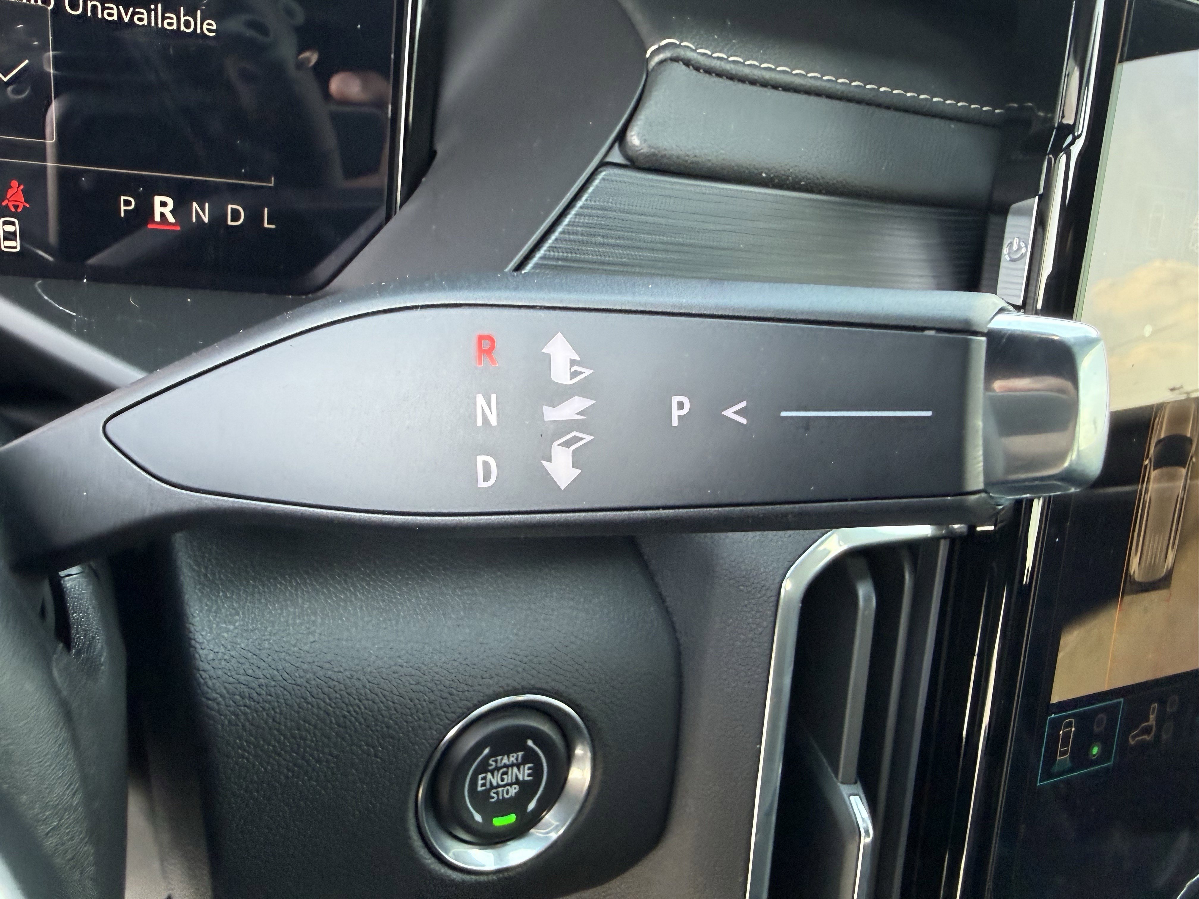 New 2026 GMC Acadia Elevation w/ Elevation Premium Package FWD image 18