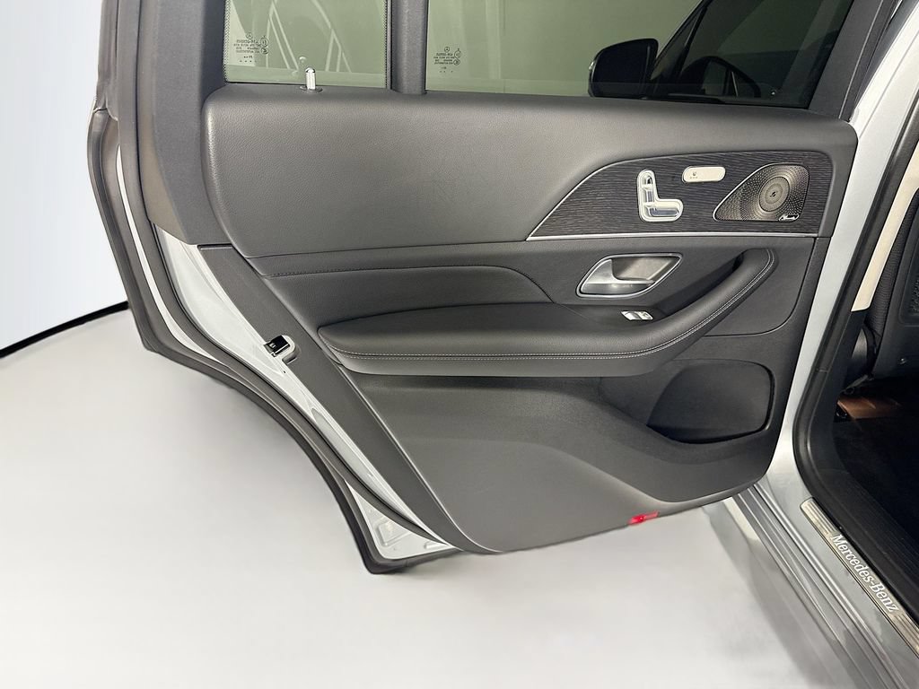 Certified 2024 Mercedes-Benz GLS 450 4MATIC image 27