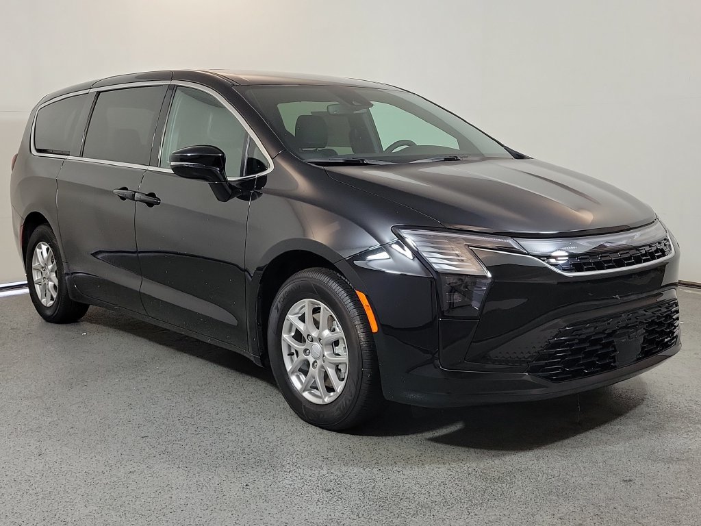 New 2027 Chrysler Pacifica Select
