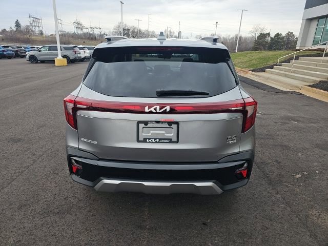 New 2026 Kia Seltos S image 3