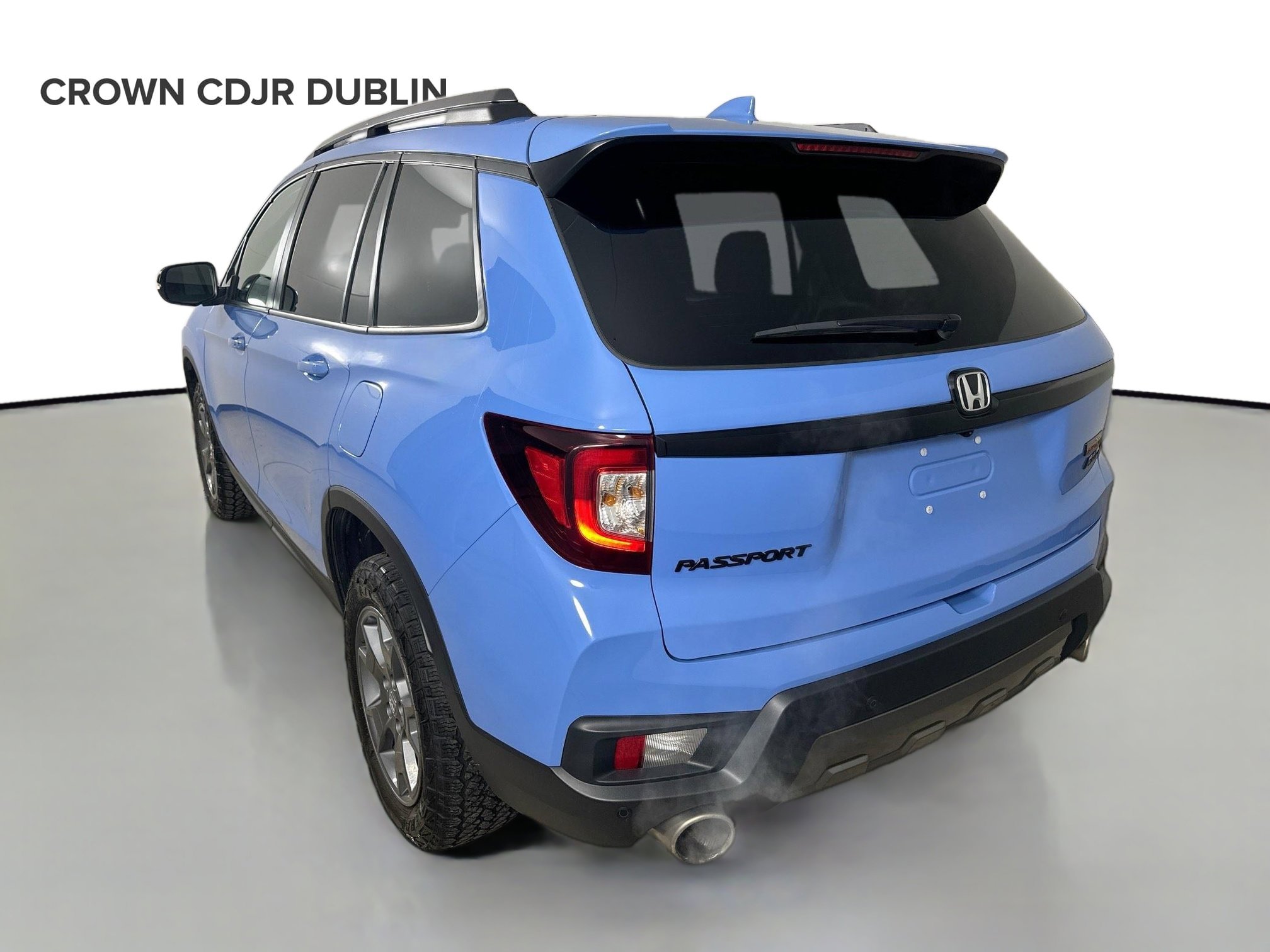 Used 2025 Honda Passport TrailSport image 8