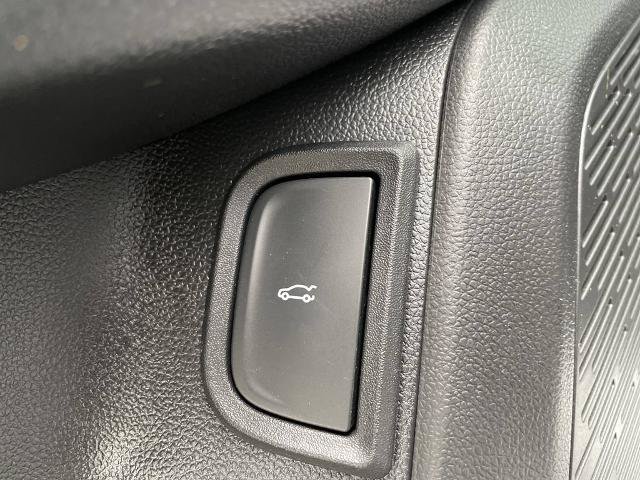 New 2026 Chevrolet Equinox LT w/ Convenience Package II AWD/4WD image 23