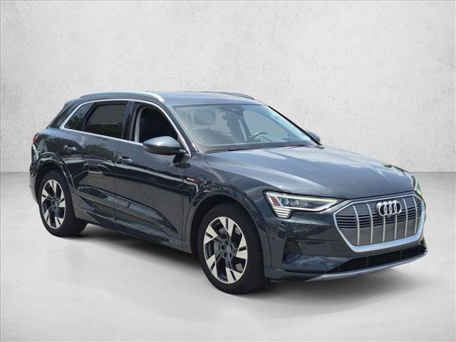 Certified 2021 Audi e-tron Prestige w/ Prestige Package AWD/4WD image 3