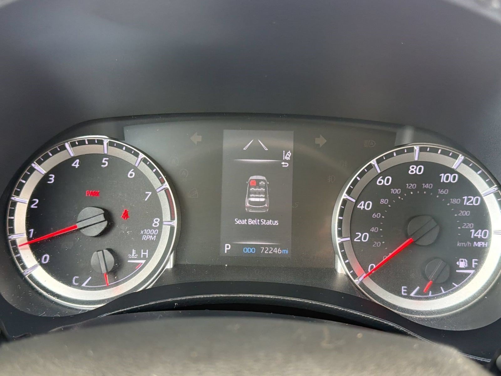 Used 2022 Toyota Highlander LE FWD image 23