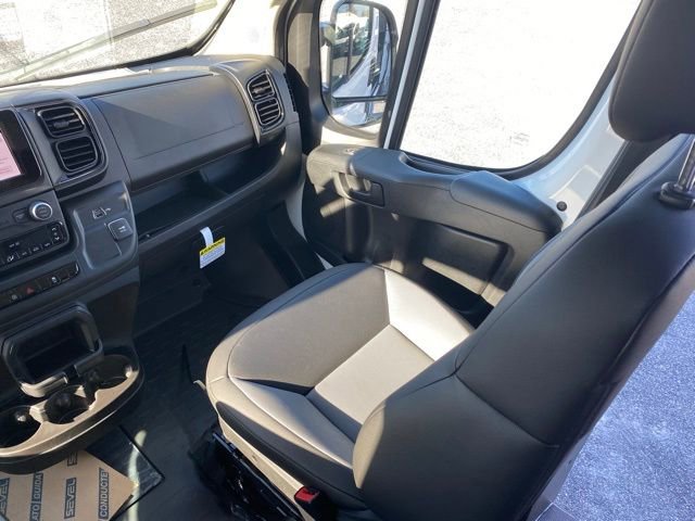 New 2026 RAM ProMaster 2500 w/ Convenience Group FWD image 32
