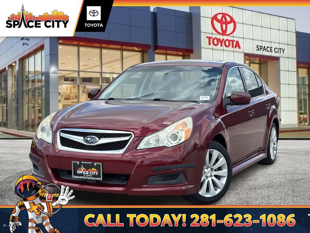 Used 2011 Subaru Legacy 2.5i Limited image 1