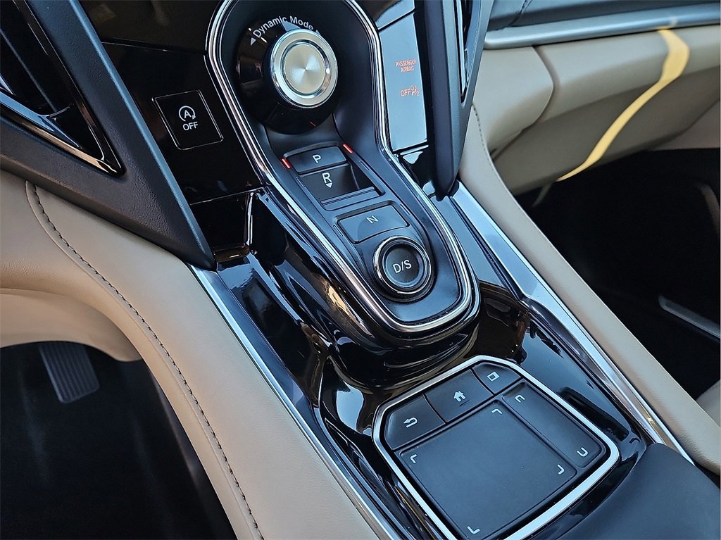 Used 2024 Acura RDX SH-AWD image 25