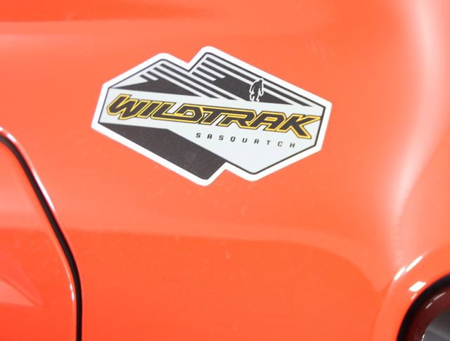 Used 2022 Ford Bronco Wildtrak image 2