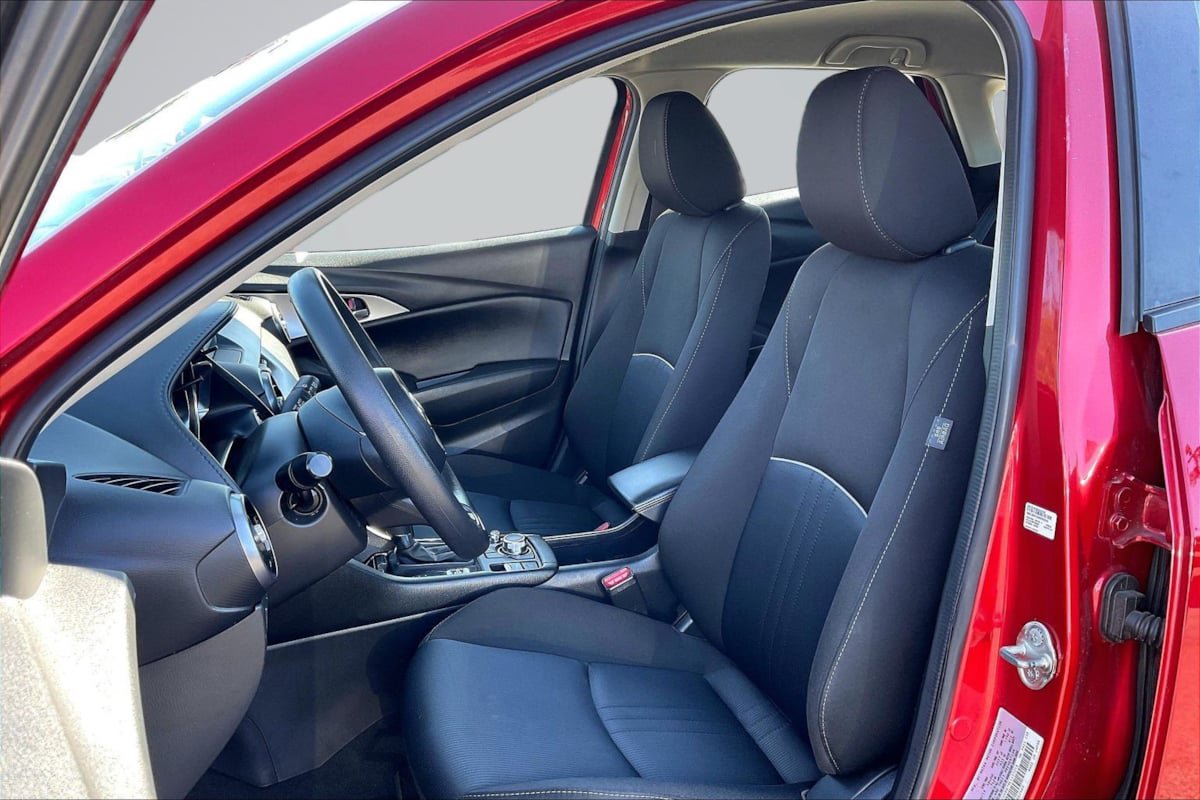 Used 2019 MAZDA CX-3 Sport w/ Sport I-ACTIVSENSE Package FWD image 25