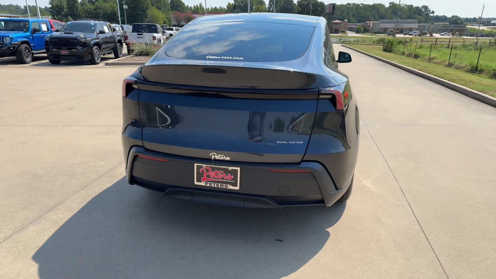 Used 2026 Tesla Model Y AWD image 6