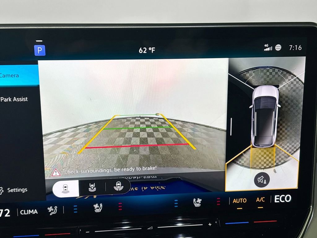 New 2025 Volkswagen ID.4 Pro S Plus image 17