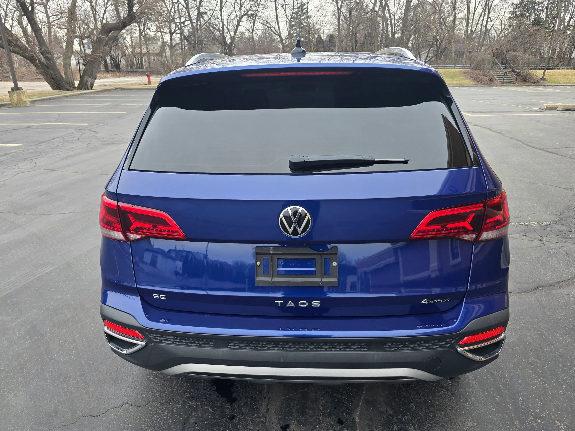 Used 2022 Volkswagen Taos SE image 15