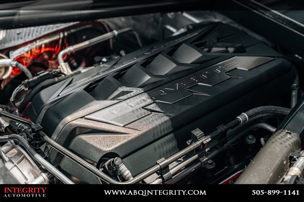 Used 2024 Chevrolet Corvette Stingray Preferred Cpe w/ Body-Color Dual Roof Package RWD image 51