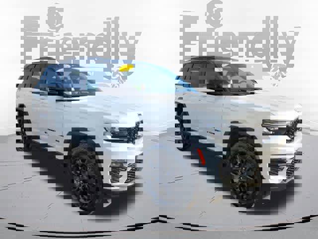 New 2025 Jeep Grand Cherokee Limited image 7