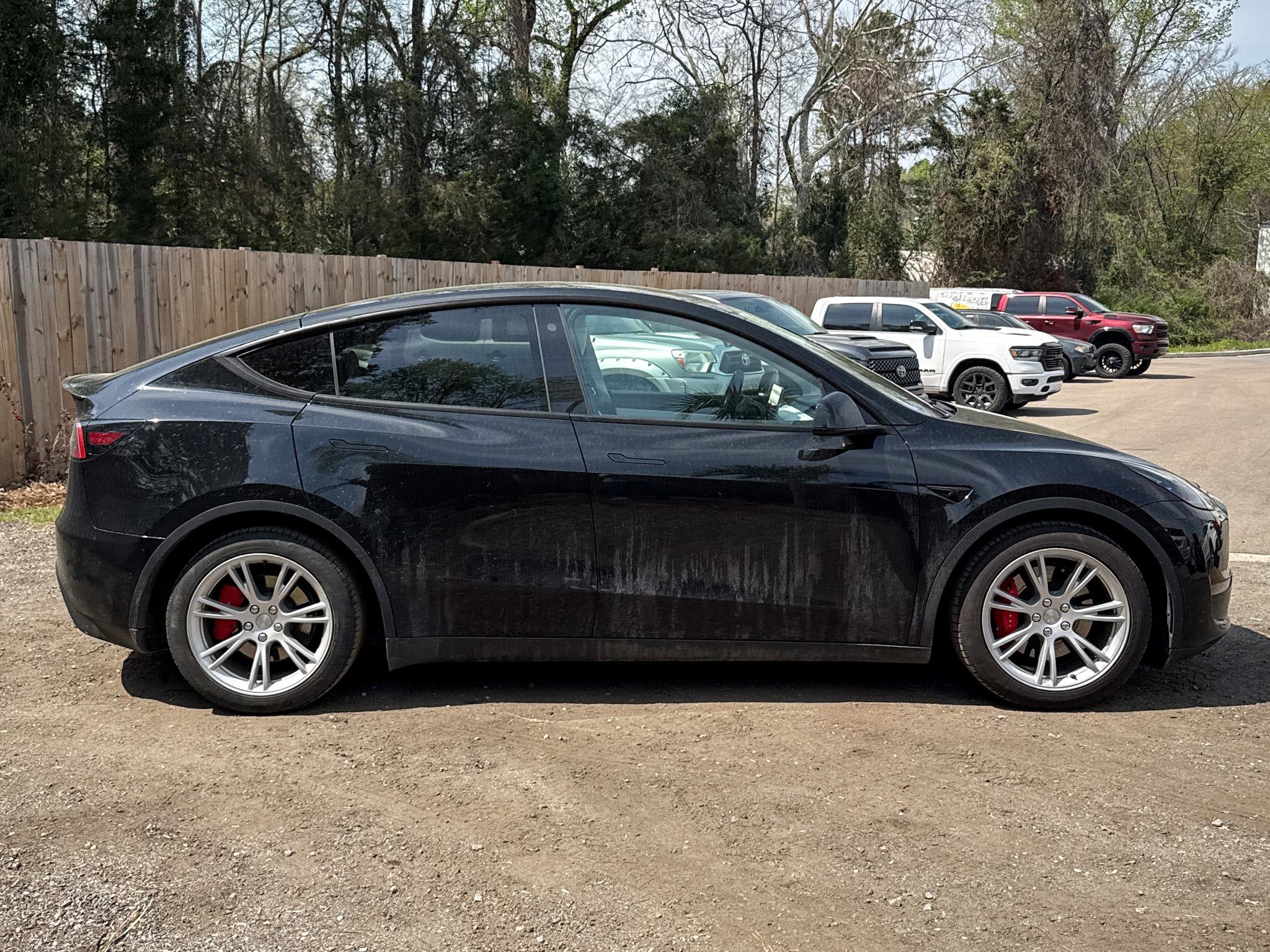 Used 2021 Tesla Model Y Performance image 15