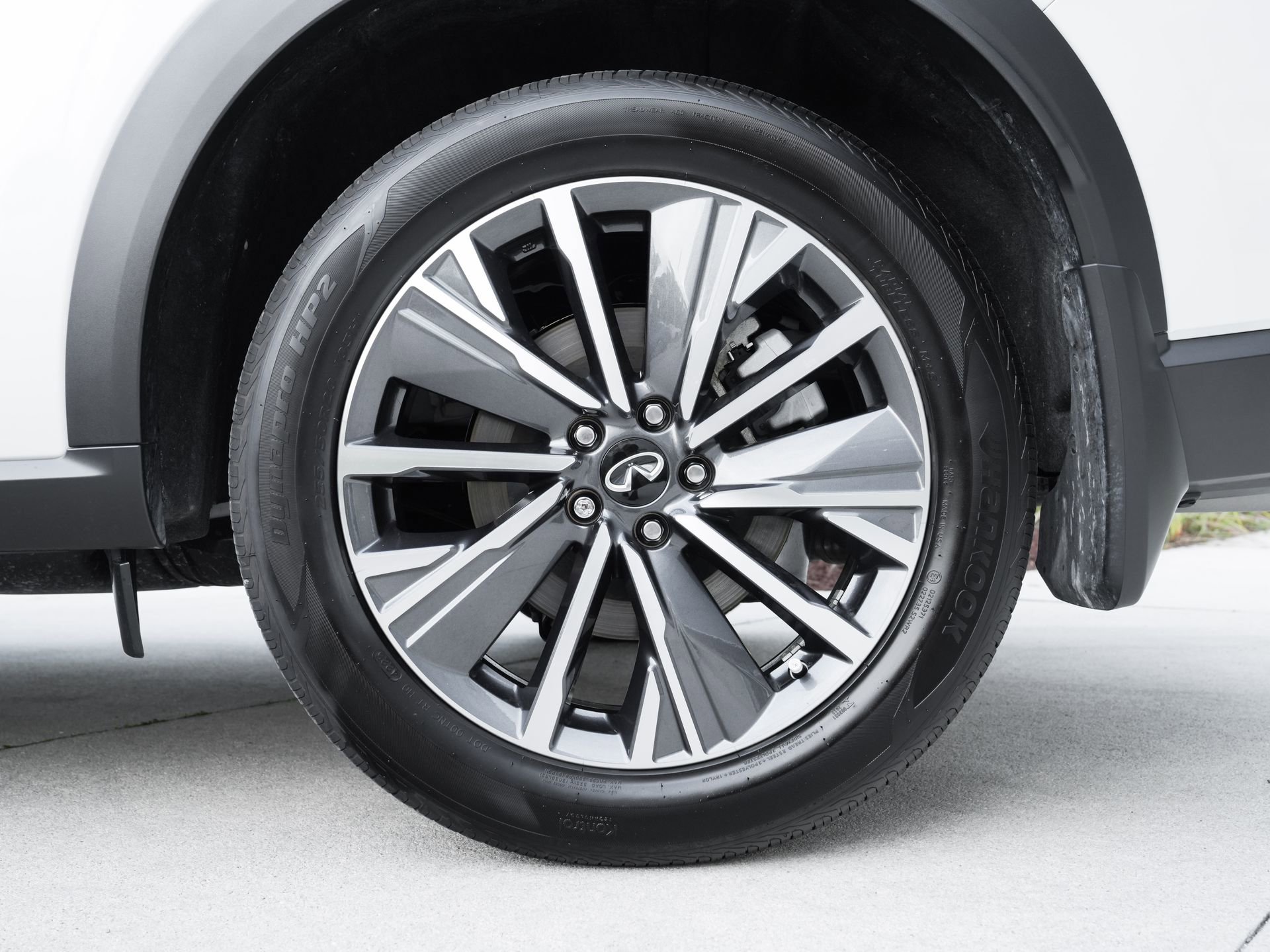 Certified 2026 INFINITI QX60 Luxe w/ Cargo Package FWD image 28