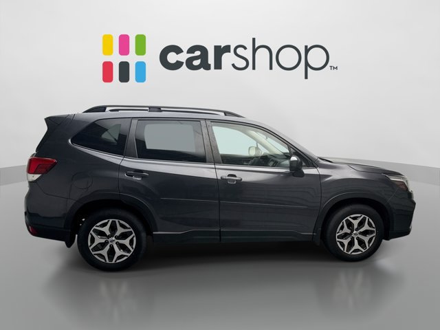 Used 2021 Subaru Forester Premium AWD/4WD image 6