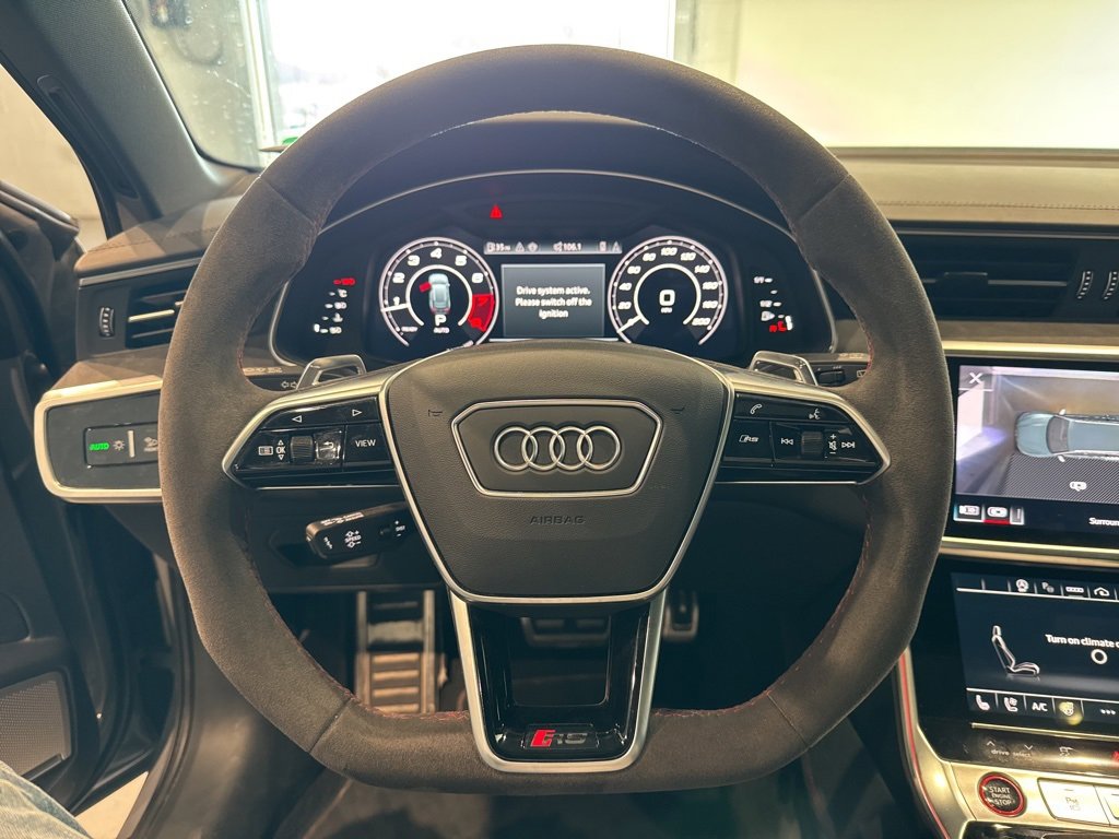 Used 2024 Audi RS 6 performance image 27