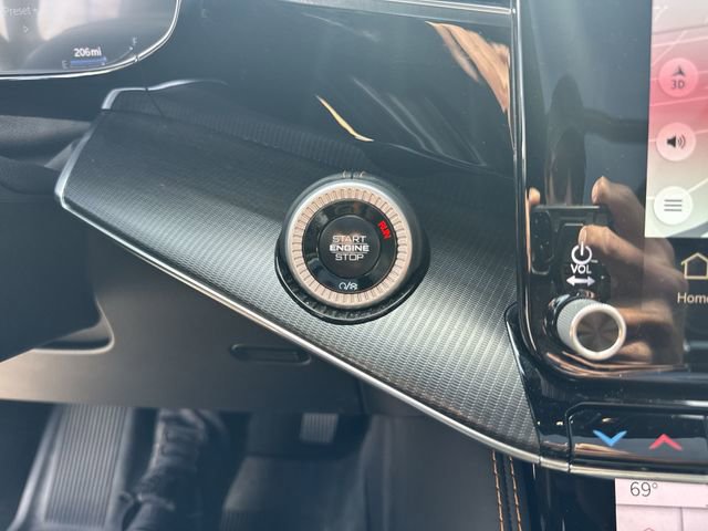 Used 2024 Jeep Grand Wagoneer Series III w/ Rear Seat Video Group 1 AWD/4WD image 17