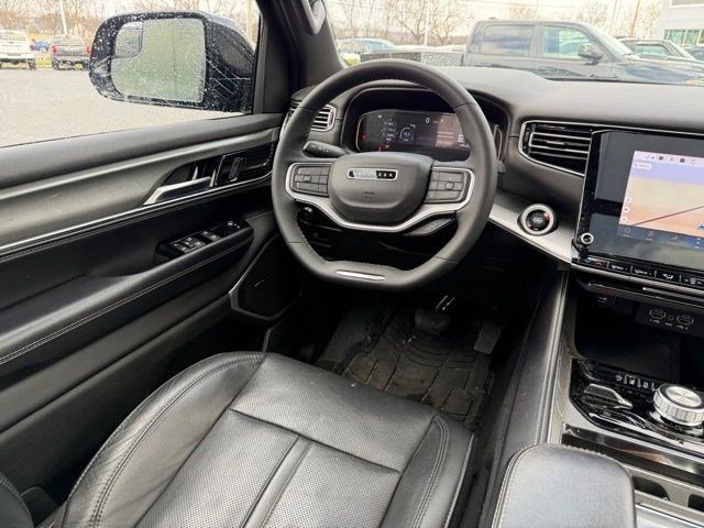 Used 2022 Jeep Wagoneer Series III image 13