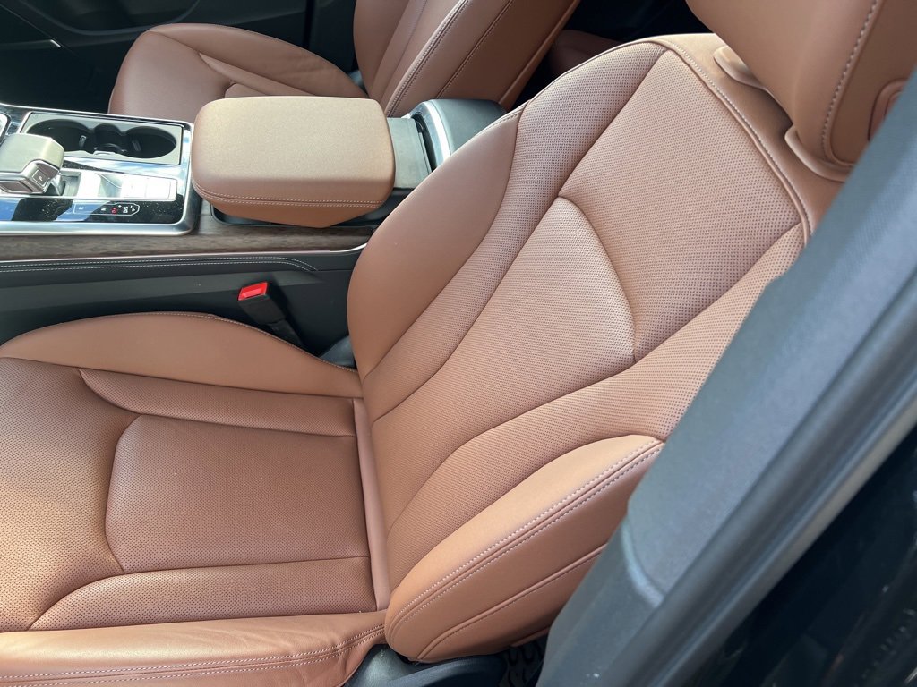 Used 2025 Audi Q7 3.0T Premium Plus w/ Premium Plus Package image 55