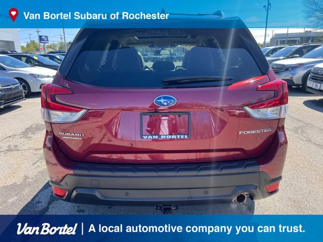 Used 2024 Subaru Forester Limited AWD/4WD image 5