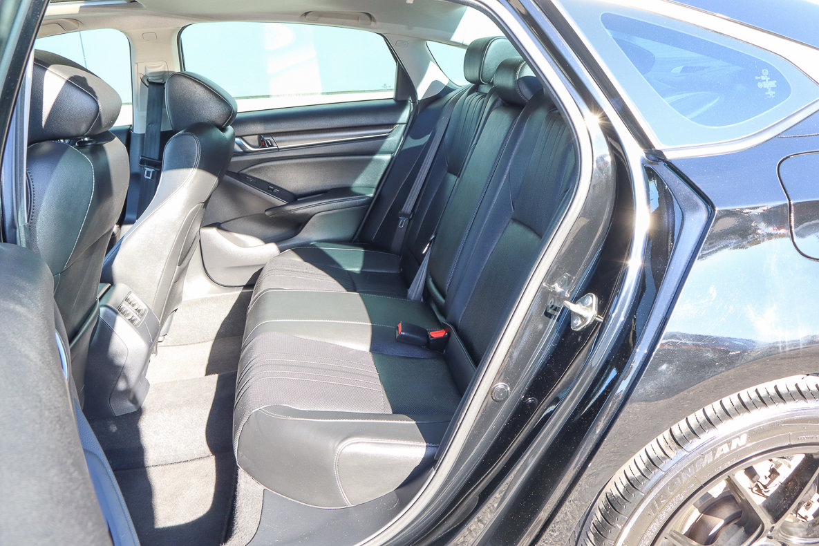 Used 2020 Honda Accord Touring image 9