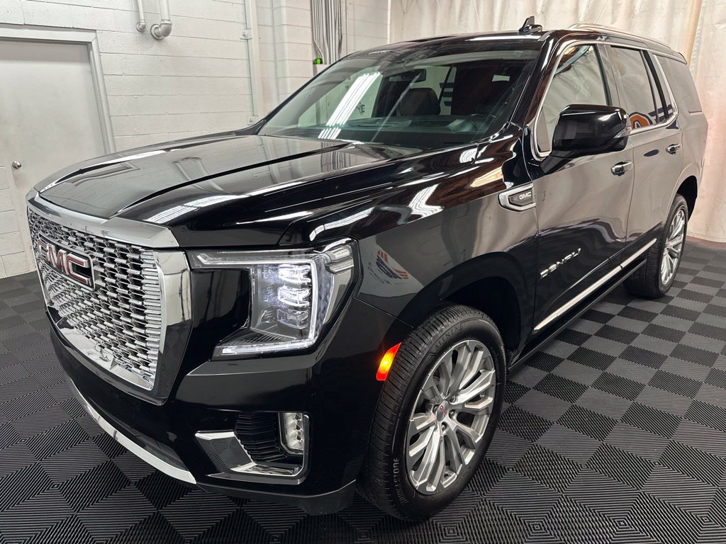 Used 2023 GMC Yukon Denali AWD/4WD image 4
