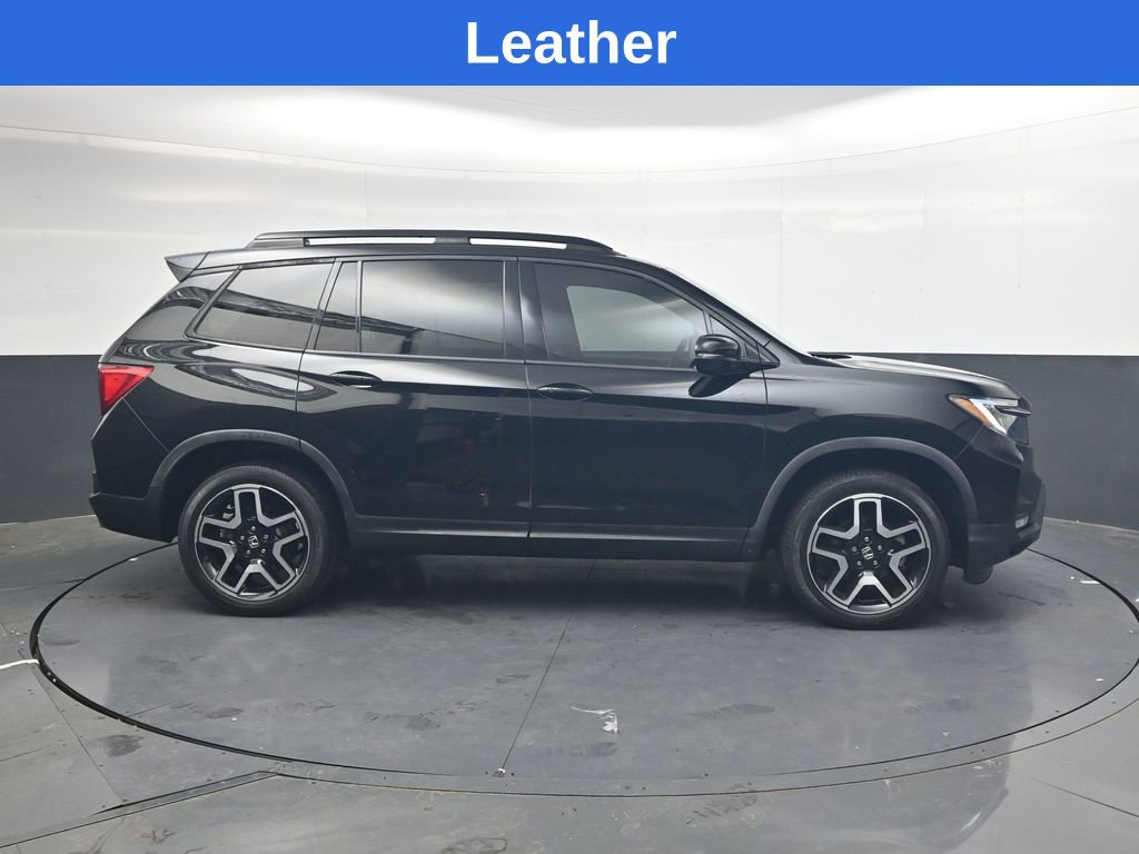 Used 2023 Honda Passport Elite image 3