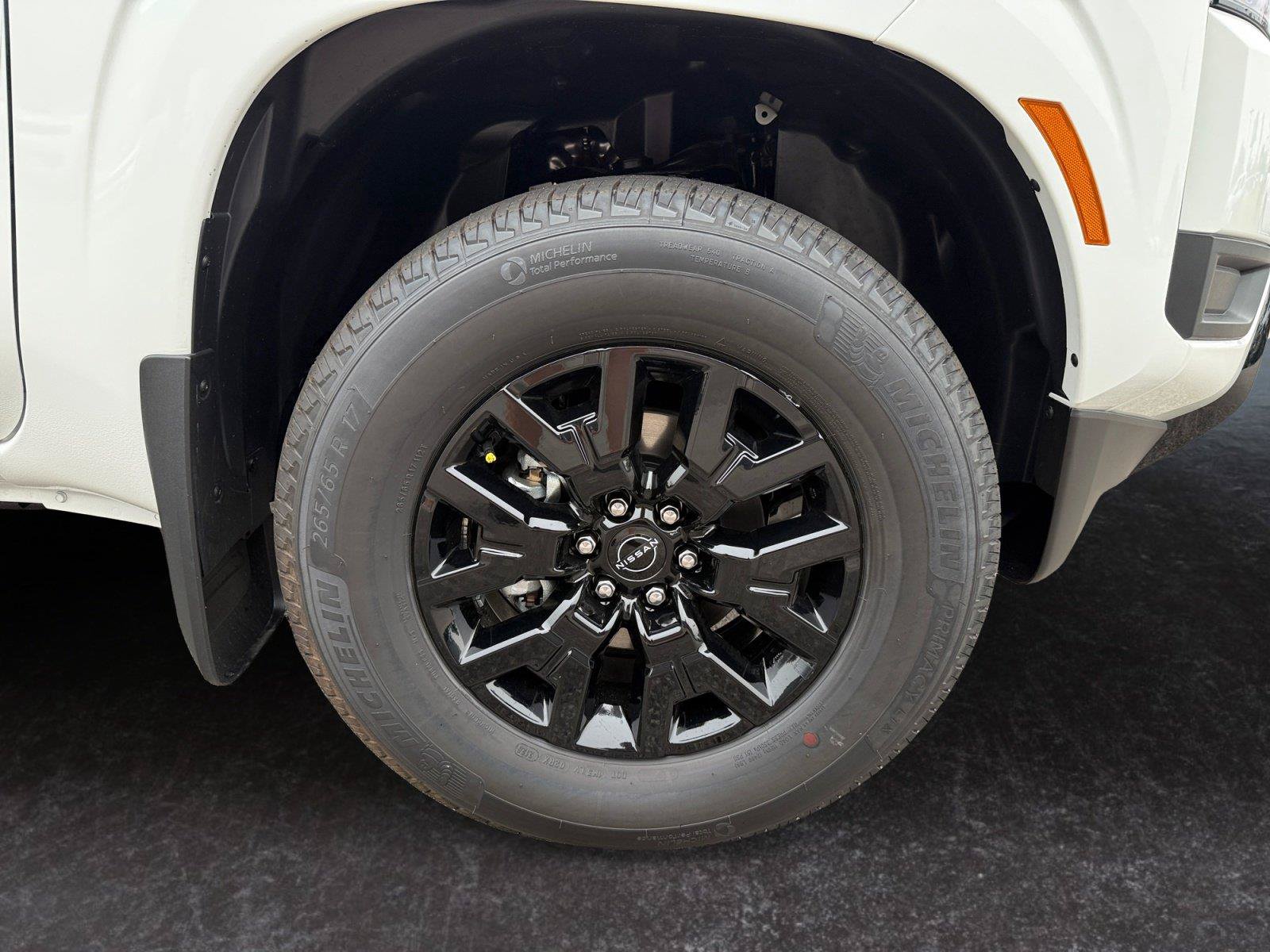 New 2026 Nissan Frontier SV w/ Tow Package AWD/4WD image 28