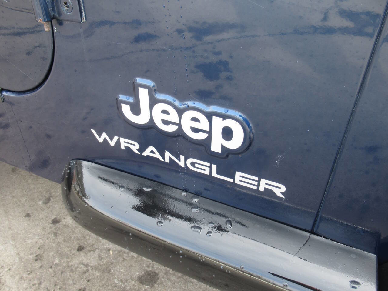Used 2004 Jeep Wrangler SE w/ Full Face Tire & Wheel Group AWD/4WD image 5