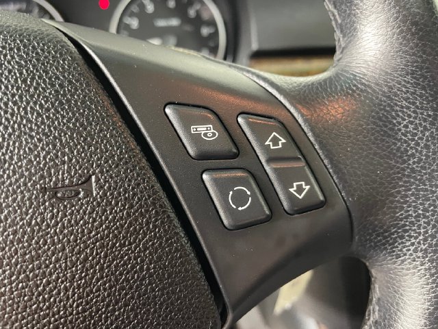 Used 2007 BMW 328xi Sedan AWD/4WD image 9
