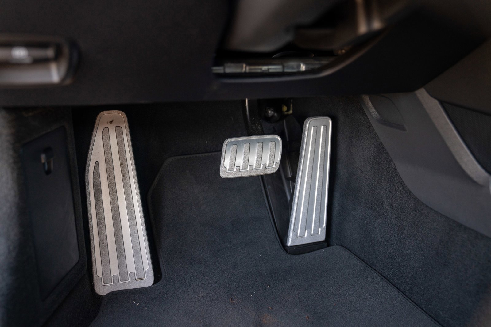 Certified 2025 Porsche 718 Cayman GTS image 16