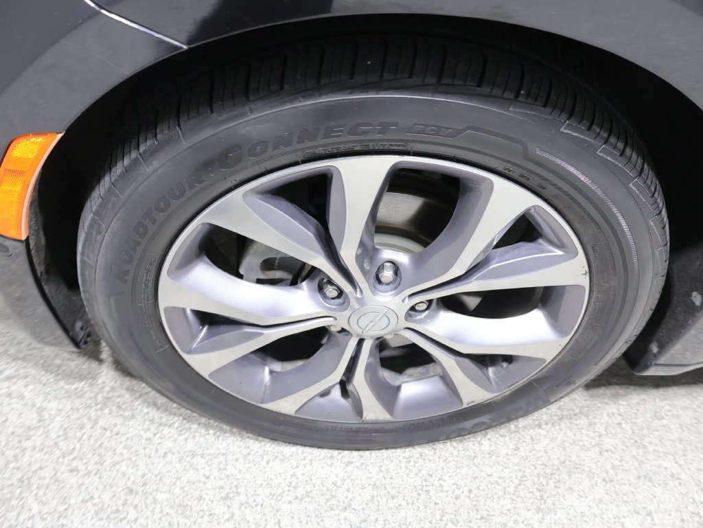 Used 2020 Chrysler Pacifica Limited FWD image 10