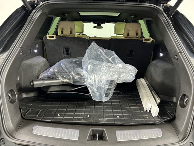 Used 2019 Cadillac XT5 Premium Luxury w/ Driver Assist Package image 27