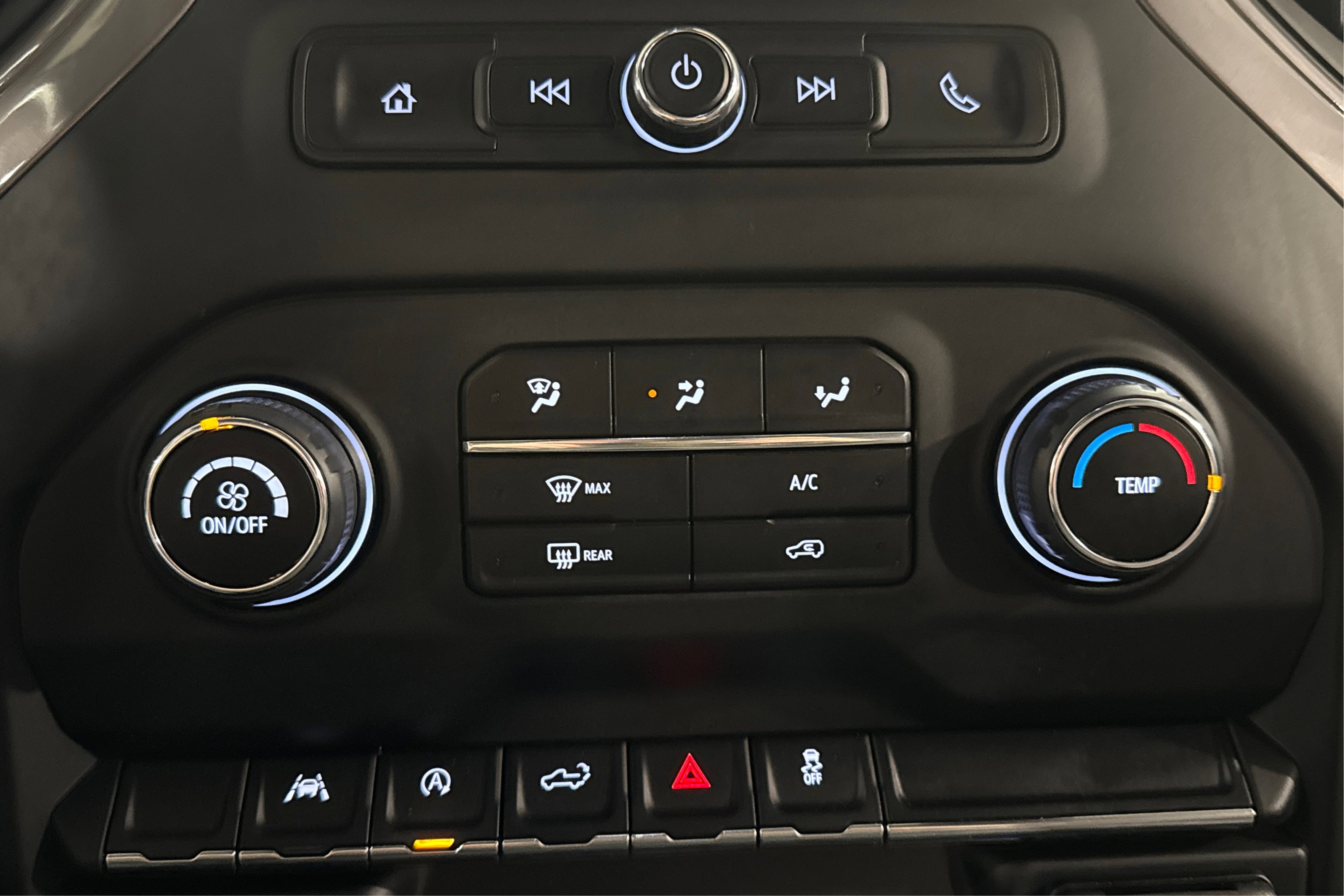 Used 2023 Chevrolet Silverado 1500 Custom image 32