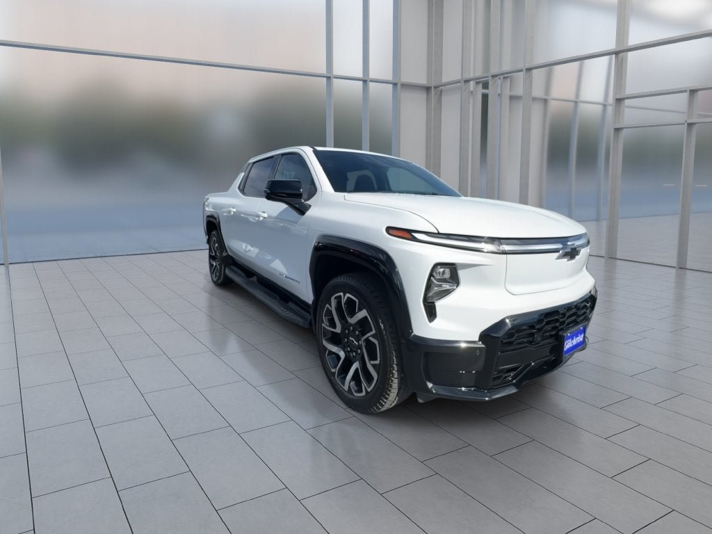 New 2024 Chevrolet Silverado EV RST AWD/4WD image 2