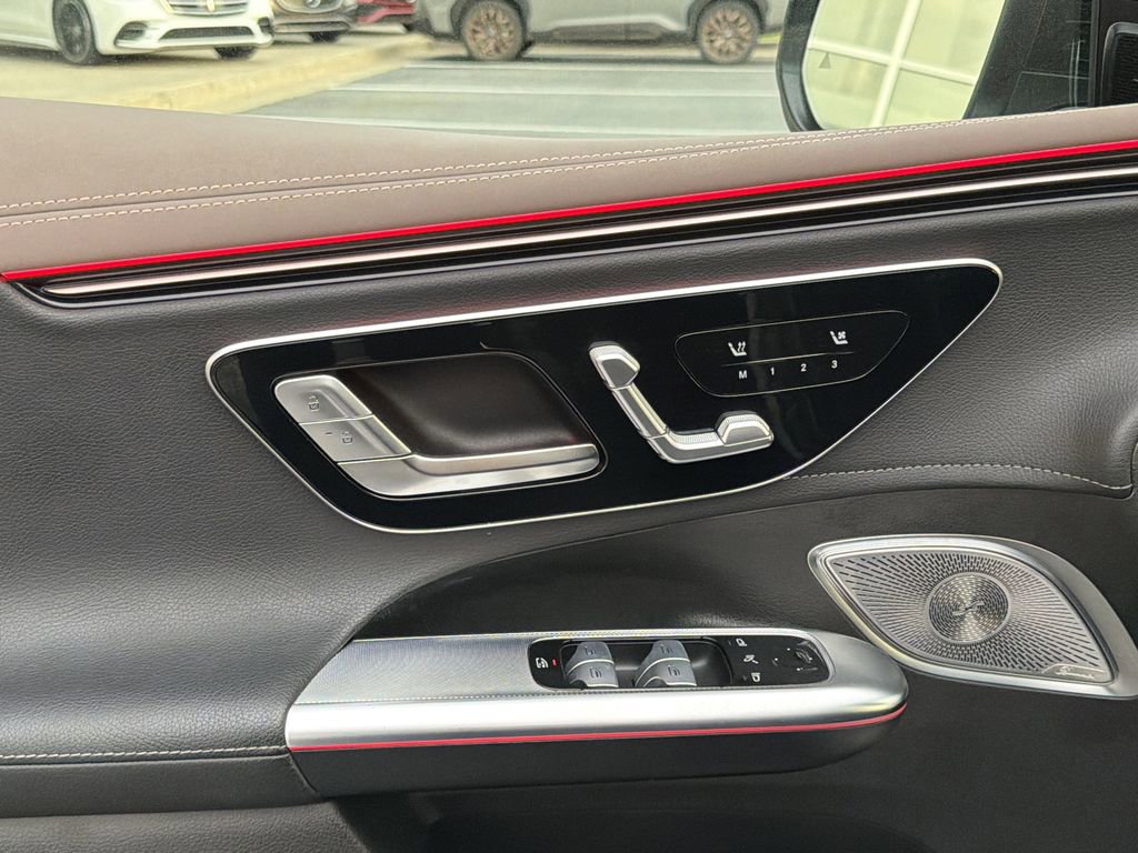 Used 2023 Mercedes-Benz EQE 350+ SUV image 21