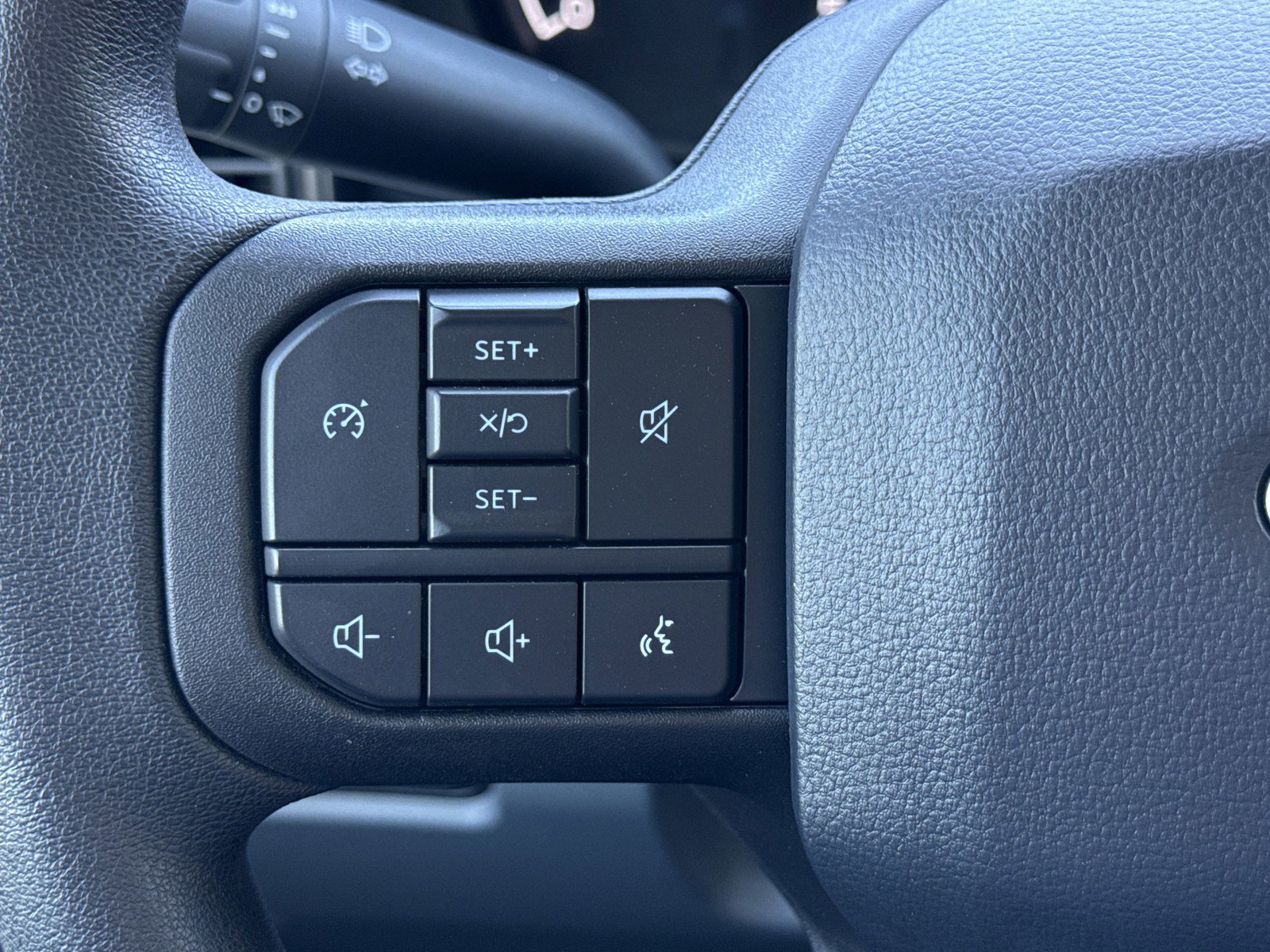 Used 2024 Ford F350 XLT image 21