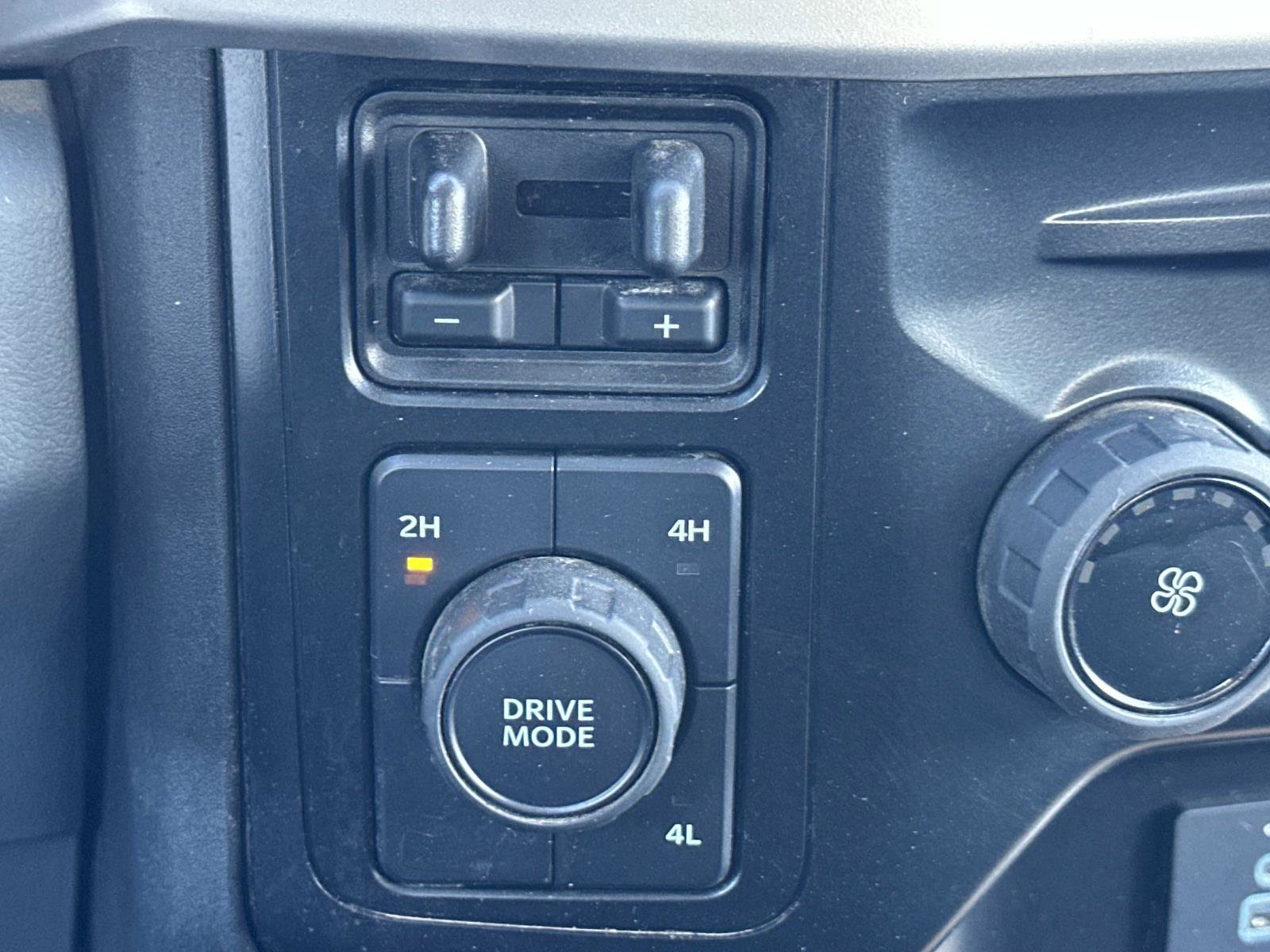 Used 2024 Ford F250 XLT AWD/4WD image 18
